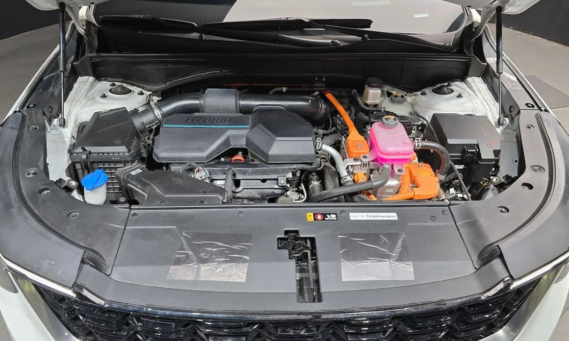 Kia Sorento — фото 9