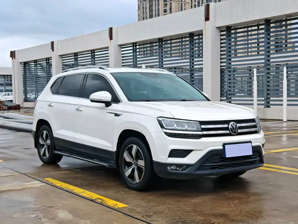 Volkswagen Tharu — фото 9