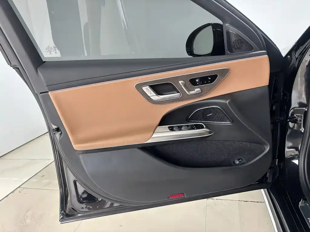 Mercedes-Benz E-Class New Energy — фото 3