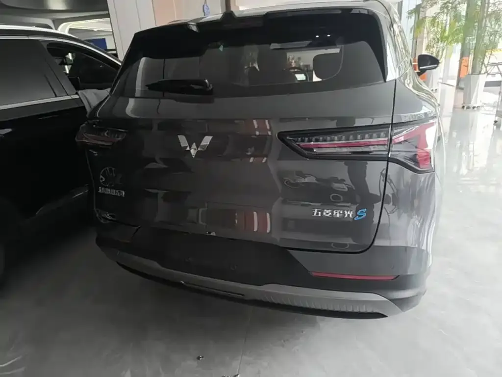 Wuling Xingguang S — фото 8