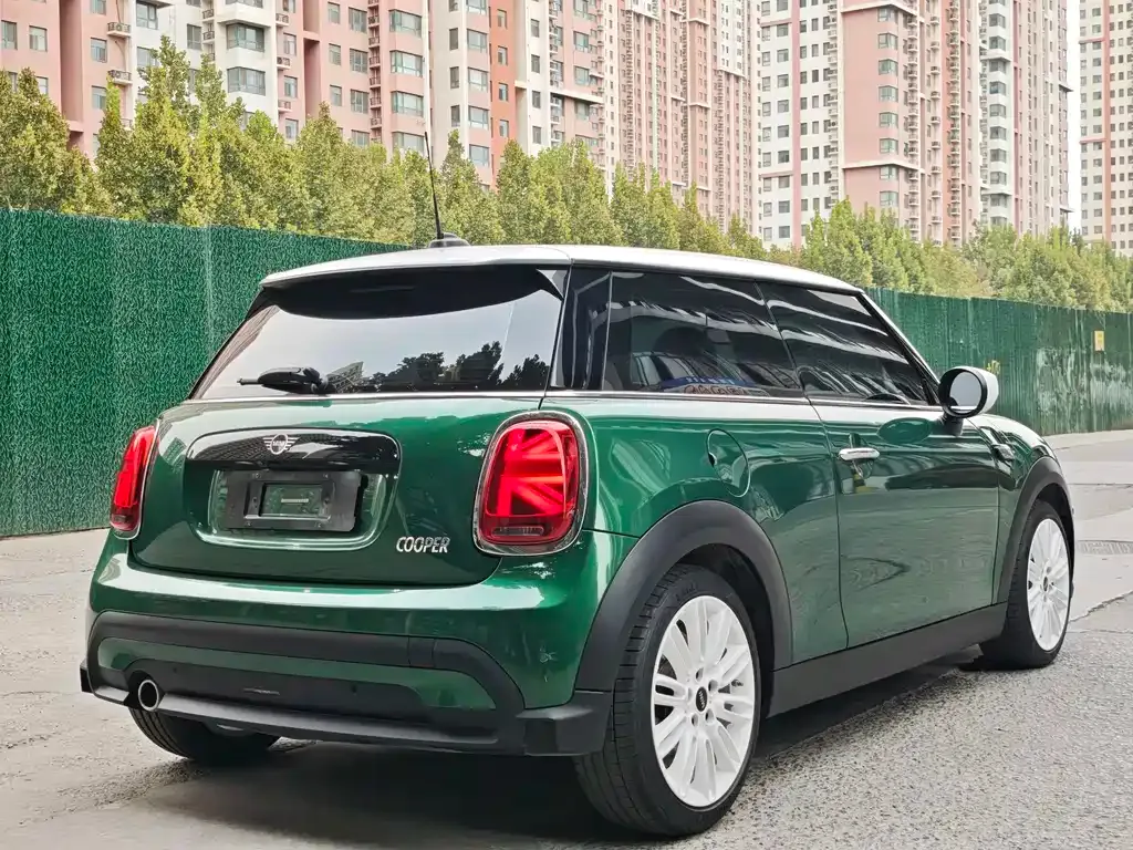 MINI Cooper (3-door) — фото 10