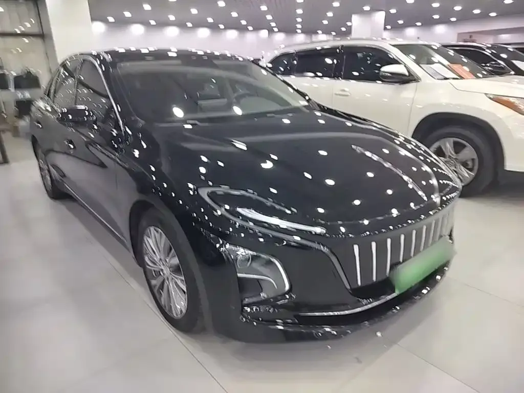 Hongqi E-QM5 — фото 8