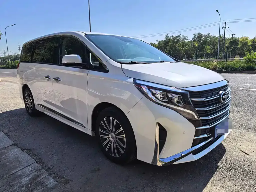 GAC Motor Trumpchi M8 — фото 2