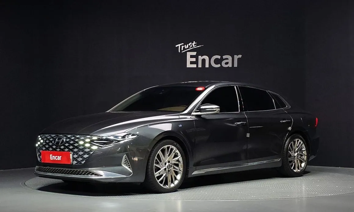 Hyundai Grandeur — фото 1