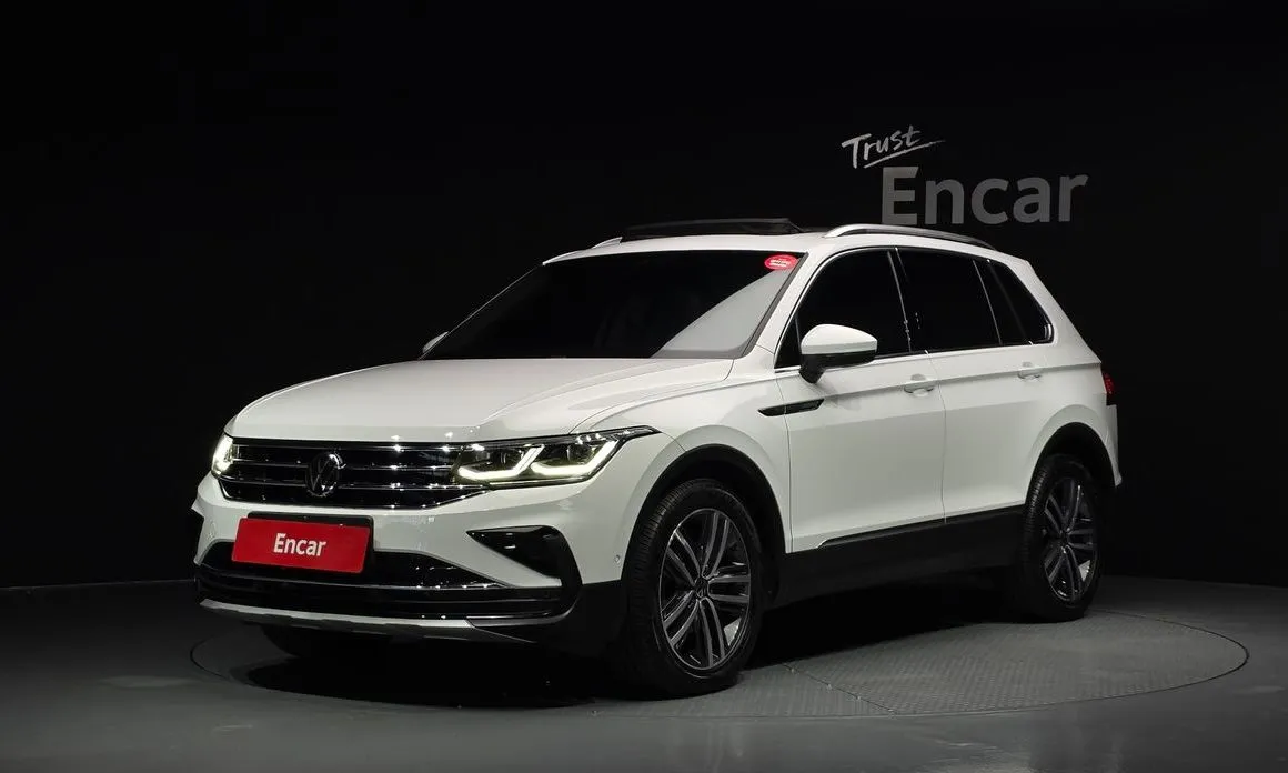 Volkswagen Tiguan — фото 1