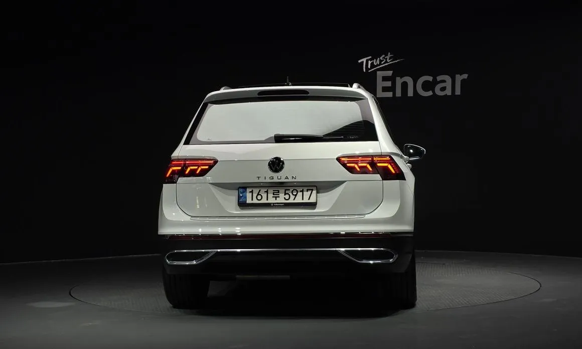 Volkswagen Tiguan — фото 5