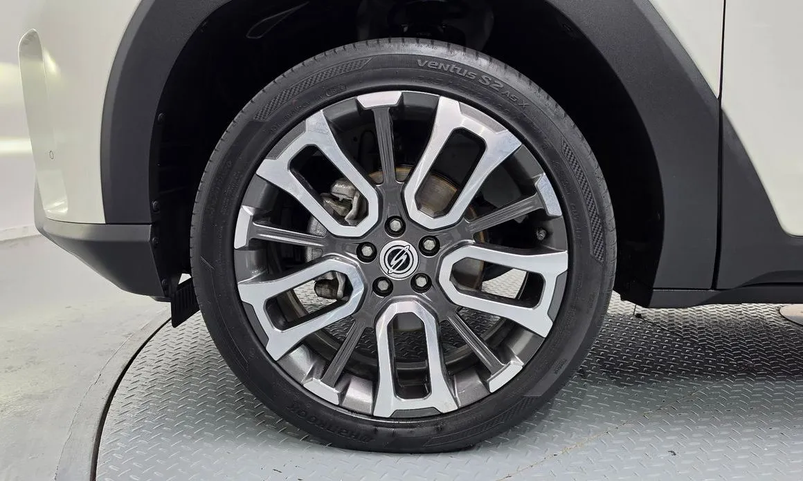 KG Mobility (Ssangyong) Torres — фото 7