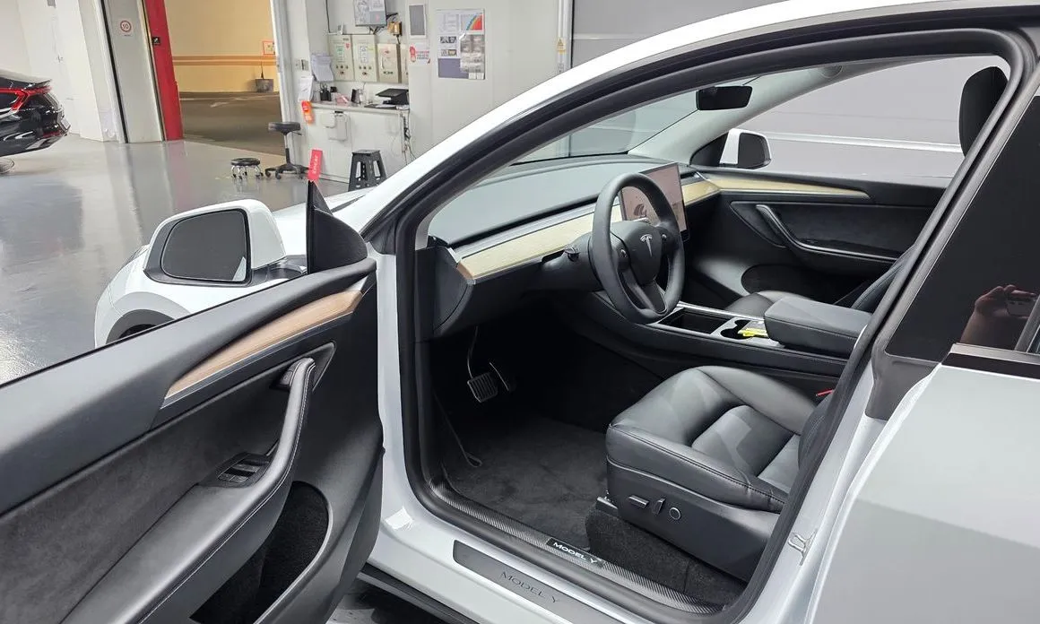 Tesla Model Y — фото 4