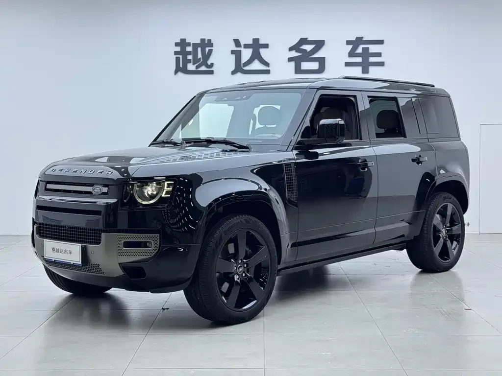 Land Rover Defender — фото 1