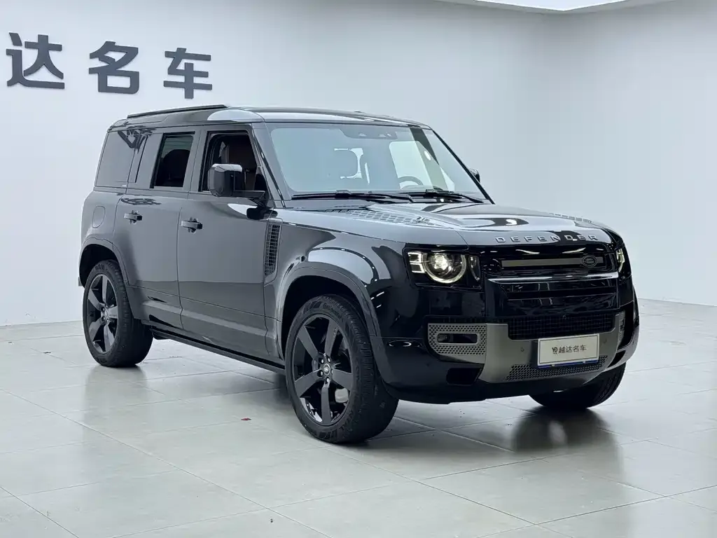 Land Rover Defender — фото 10