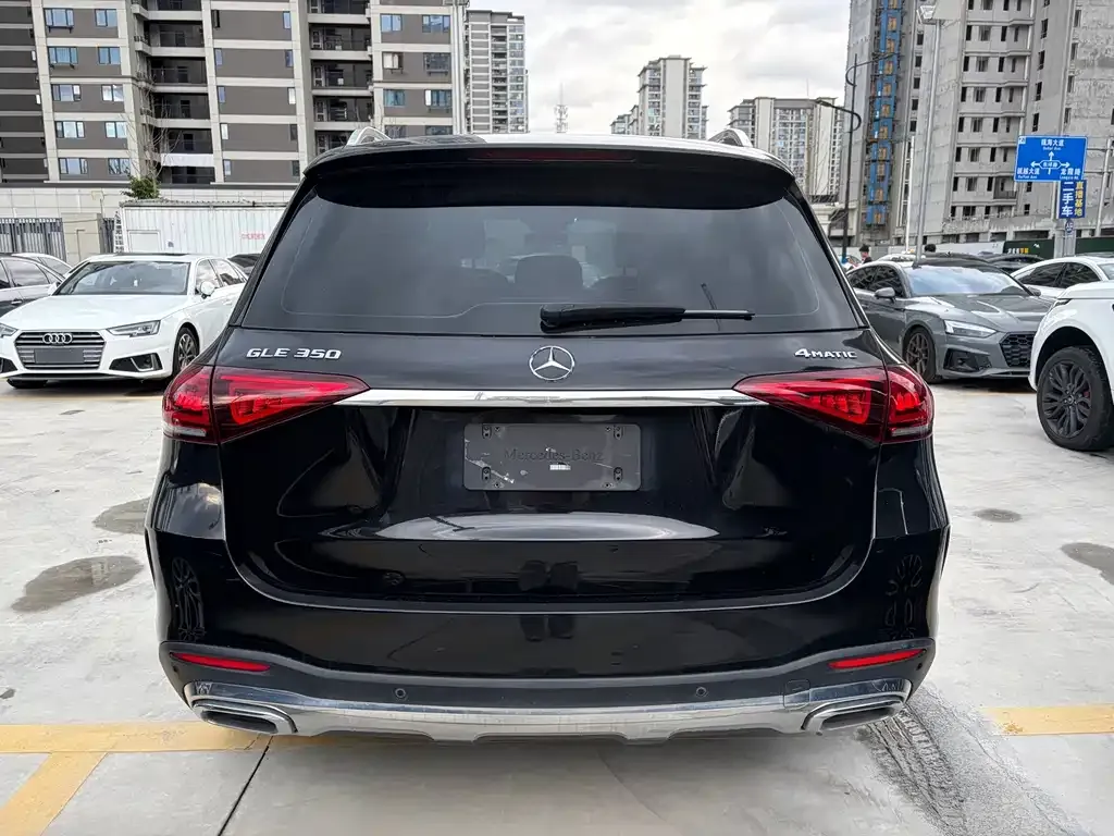 Mercedes-Benz GLE (Import) — фото 10