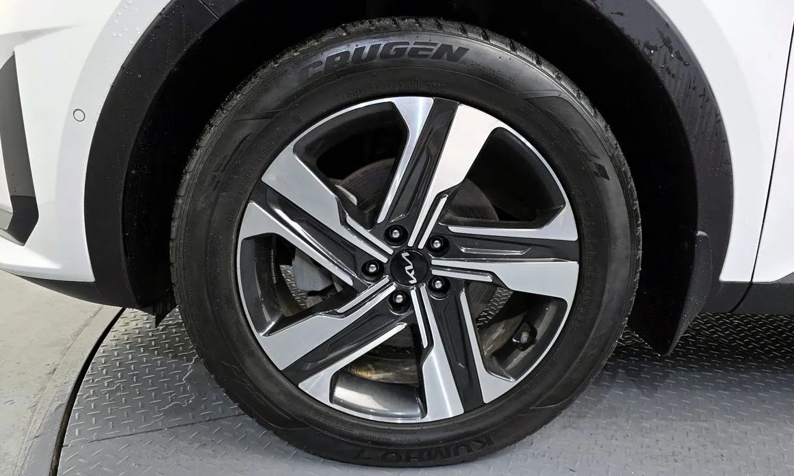 Kia Sorento — фото 5