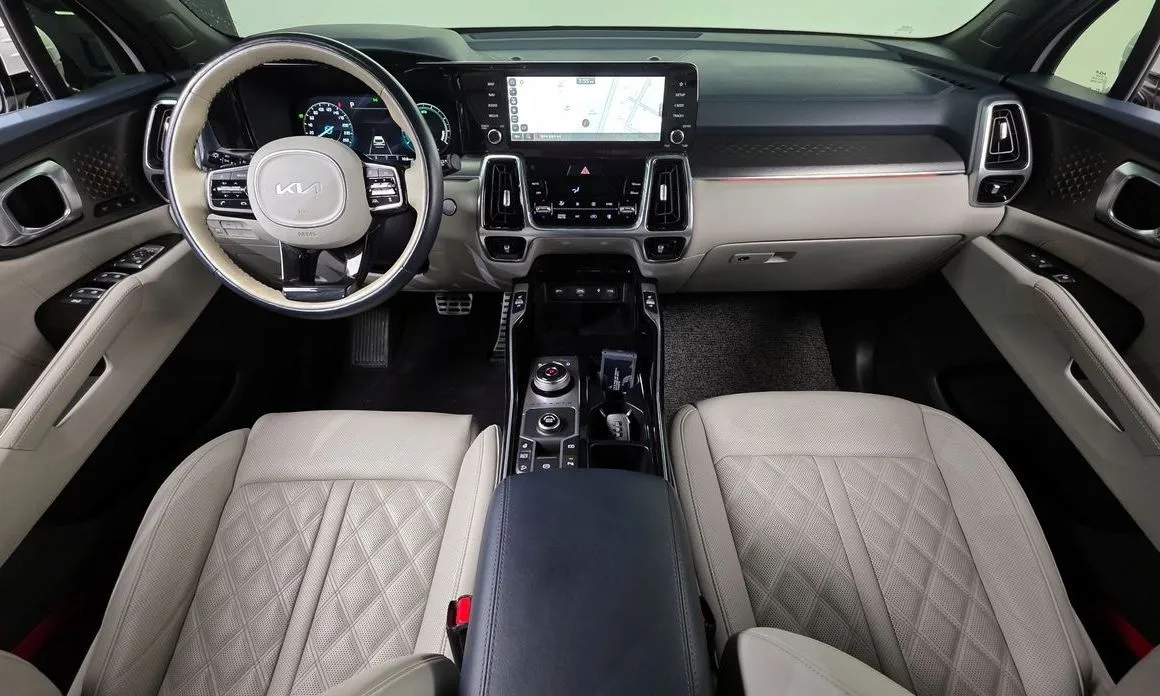 Kia Sorento — фото 8
