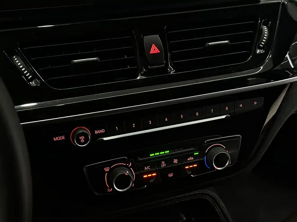 BMW 1 Series — фото 10
