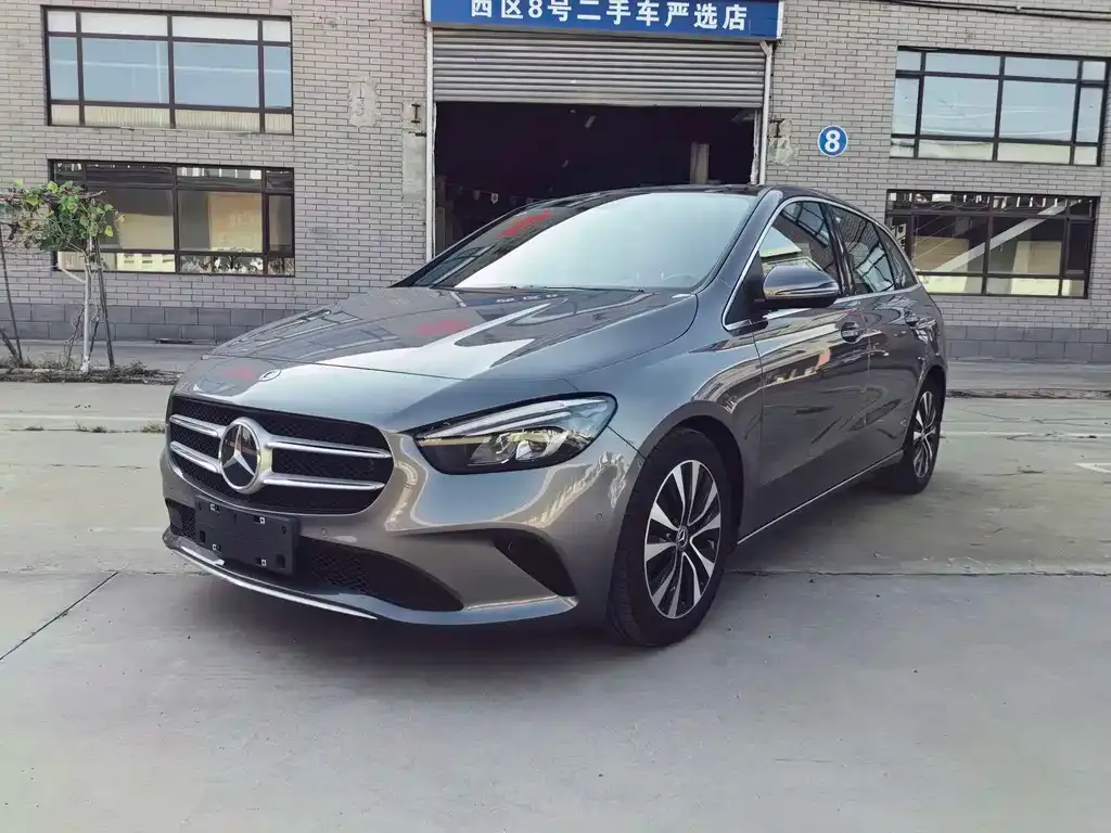 Mercedes-Benz B-Class — фото 1