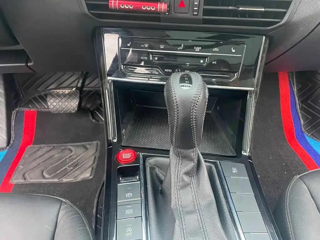 Volkswagen Passat — фото 6