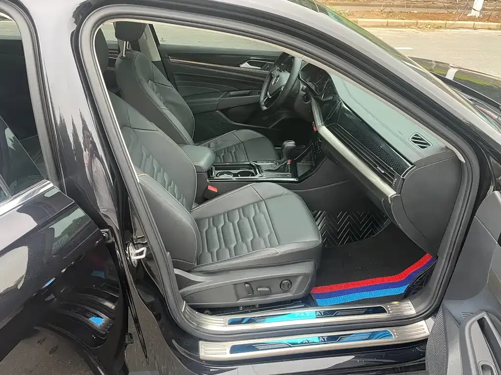 Volkswagen Passat — фото 2