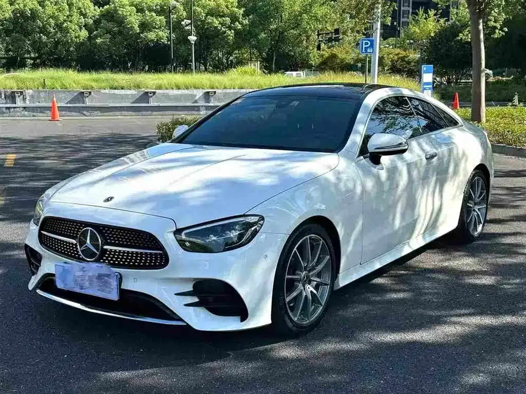 Mercedes-Benz E-Class (Import) — фото 1