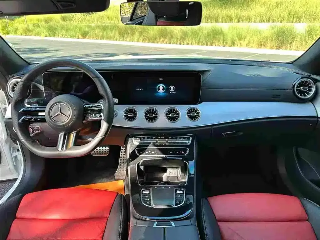 Mercedes-Benz E-Class (Import) — фото 8