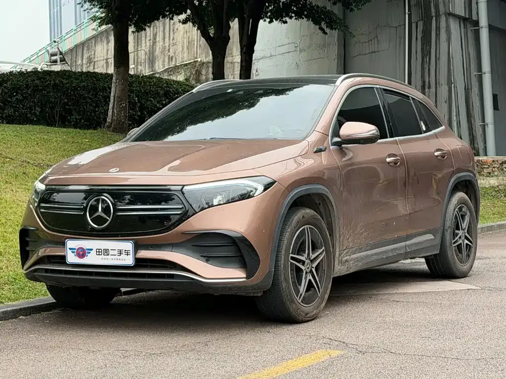 Mercedes-Benz EQA — фото 1