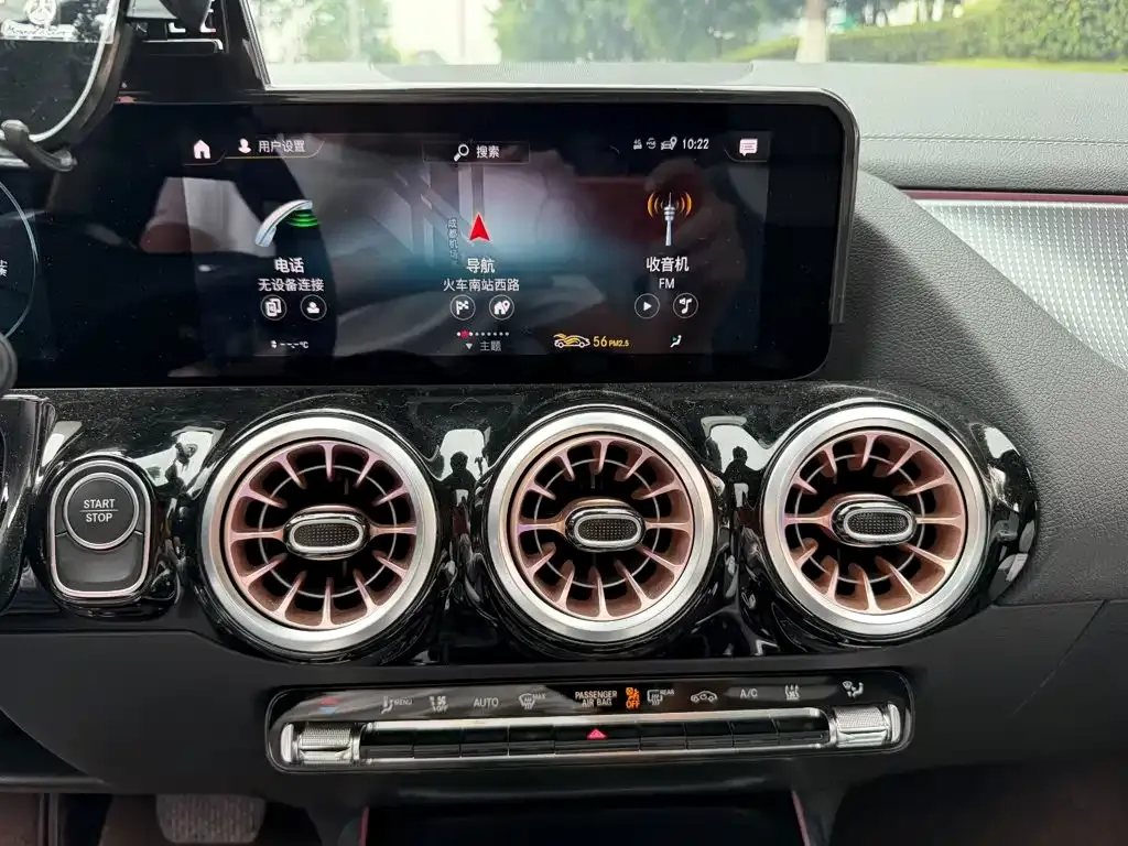 Mercedes-Benz EQA — фото 2