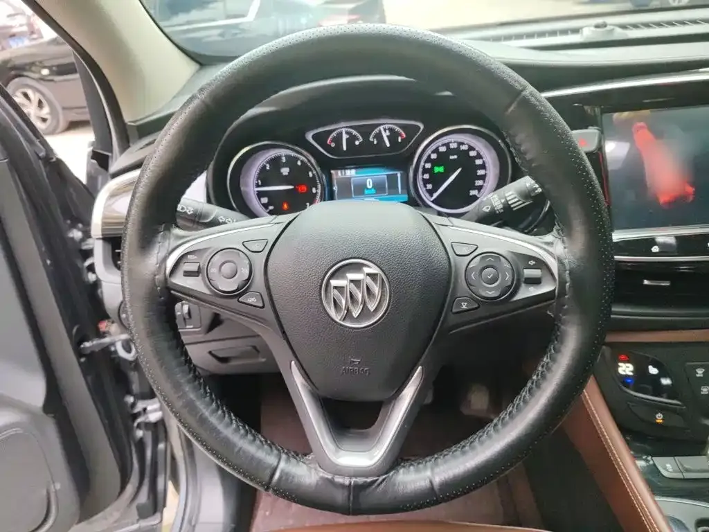 Buick Envision Plus — фото 8
