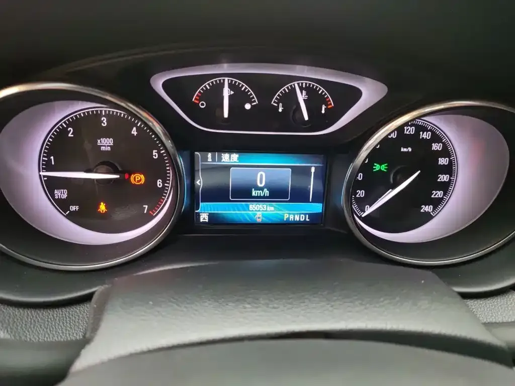Buick Envision Plus — фото 6