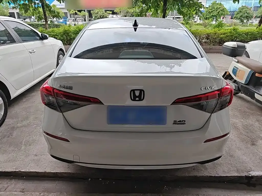 Honda Civic — фото 7