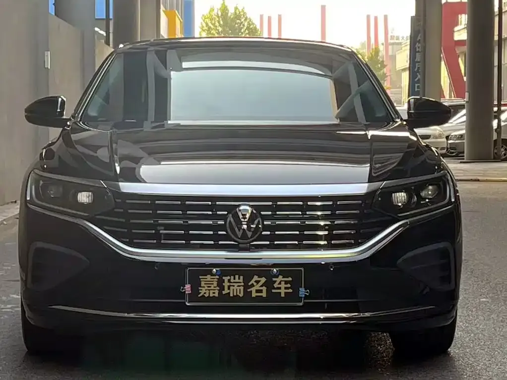 Volkswagen Passat — фото 4