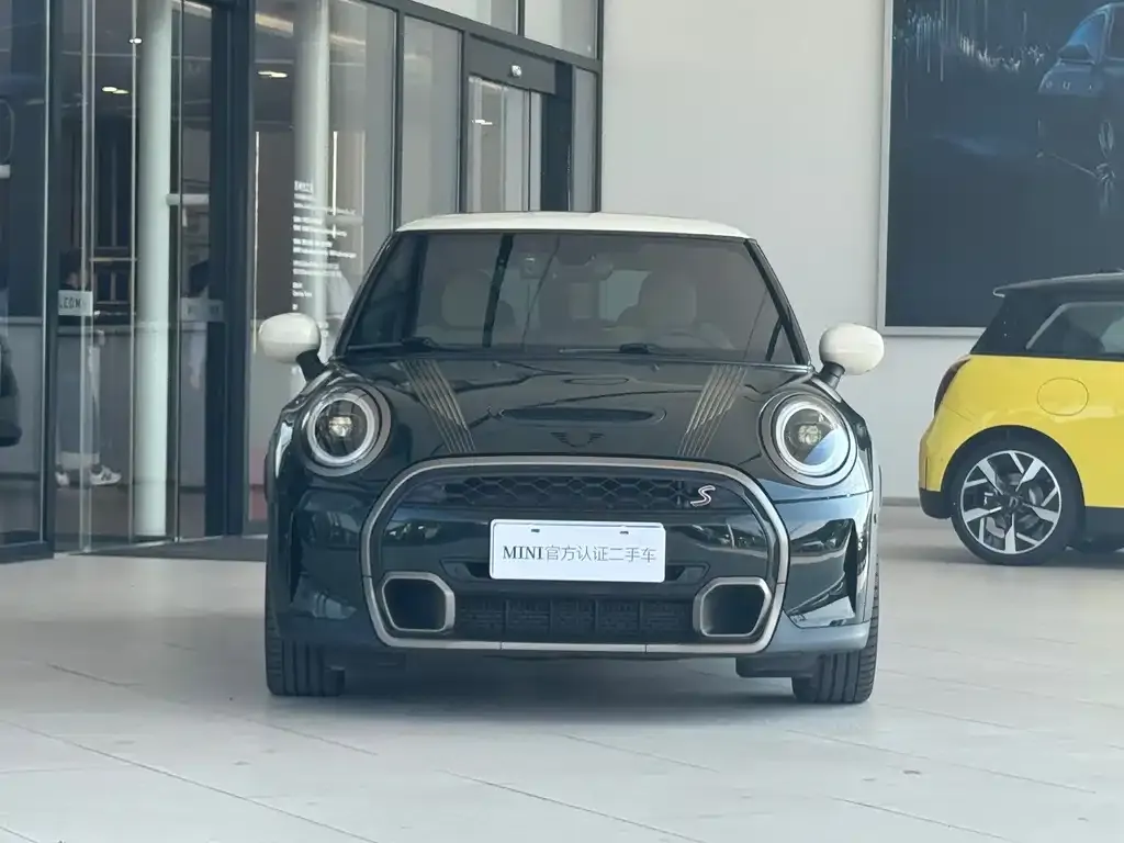 MINI Cooper (3-door) — фото 10