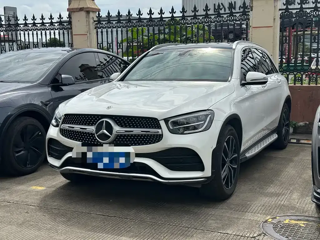 Mercedes-Benz GLC — фото 1
