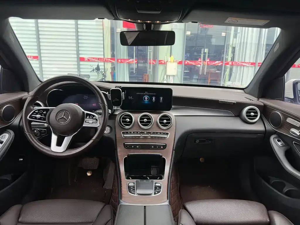 Mercedes-Benz GLC — фото 2