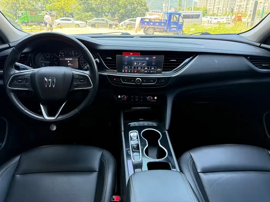Buick Regal — фото 9