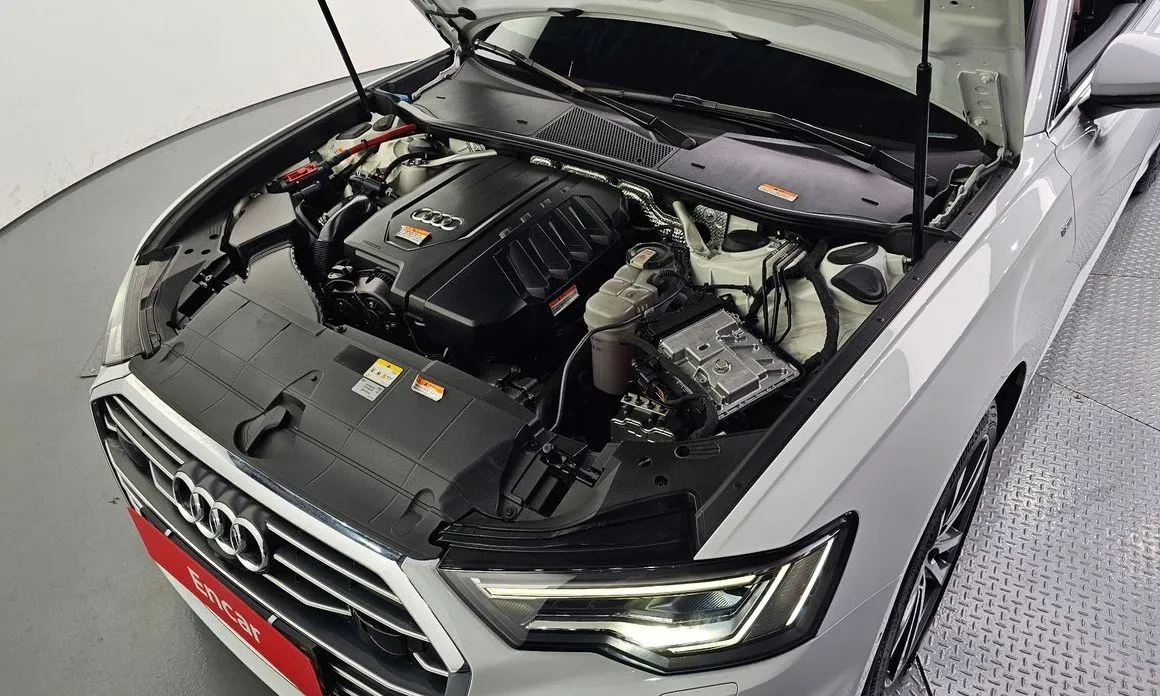 Audi A6 — фото 10