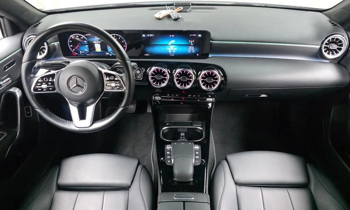 Mercedes-Benz A-Class — фото 10