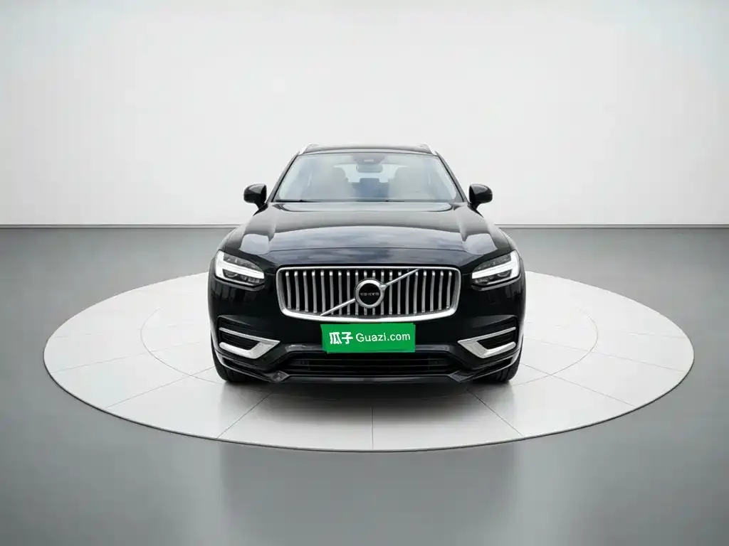 Volvo XC90 — фото 3