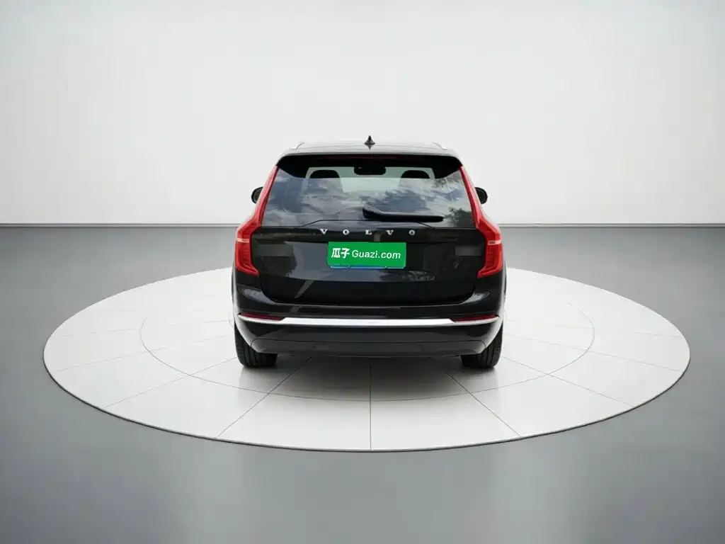 Volvo XC90 — фото 2