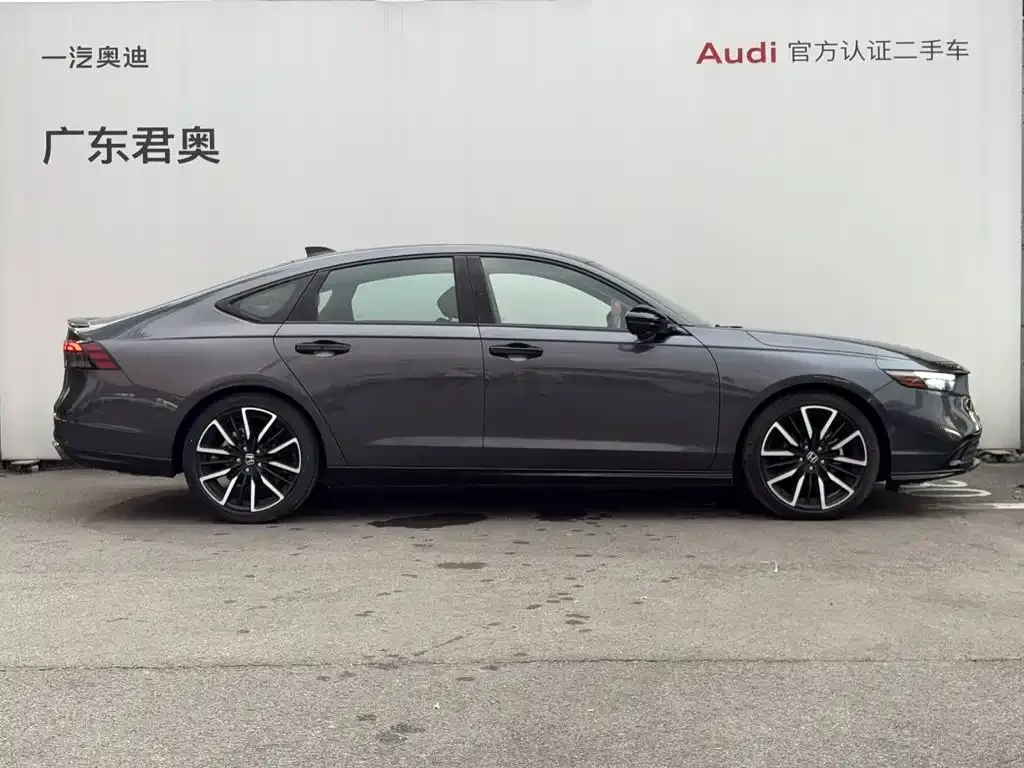 Honda Accord — фото 3