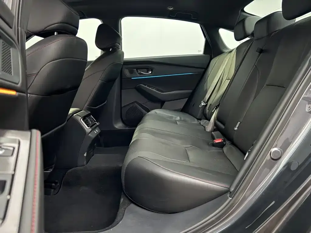Honda Accord — фото 4