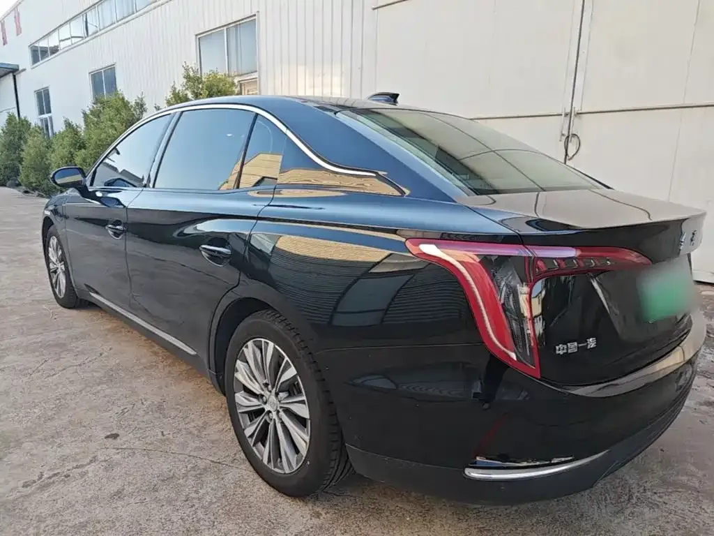 Hongqi E-QM5 — фото 8