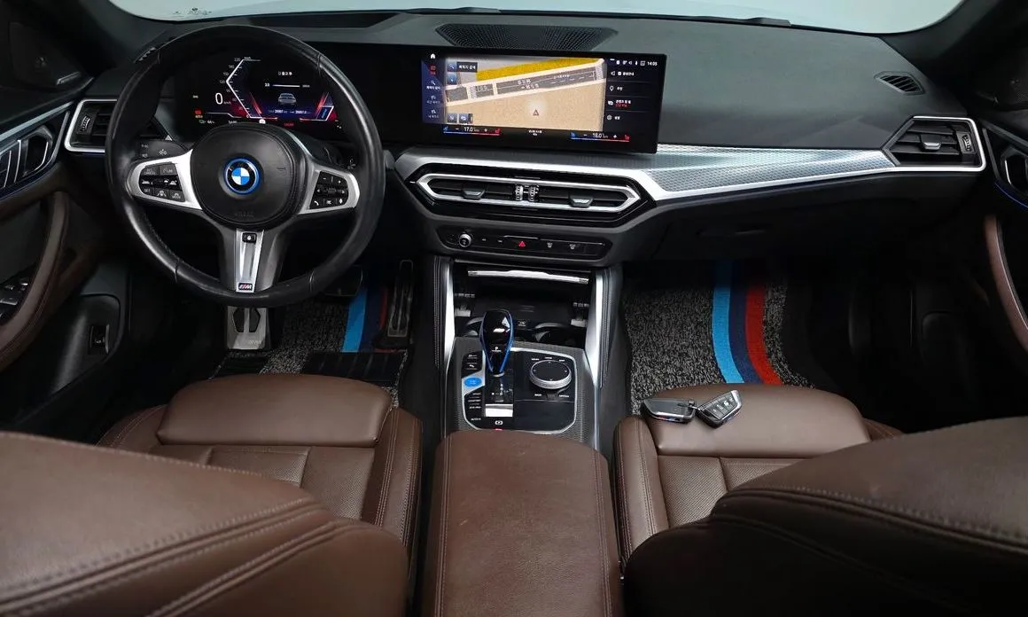 BMW i4 — фото 6