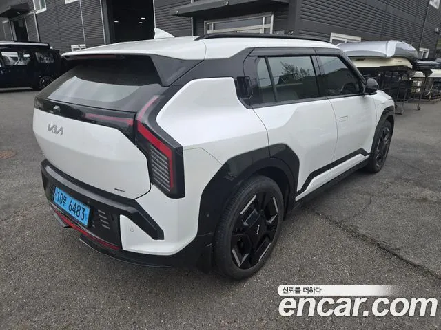 Kia EV3 — фото 6