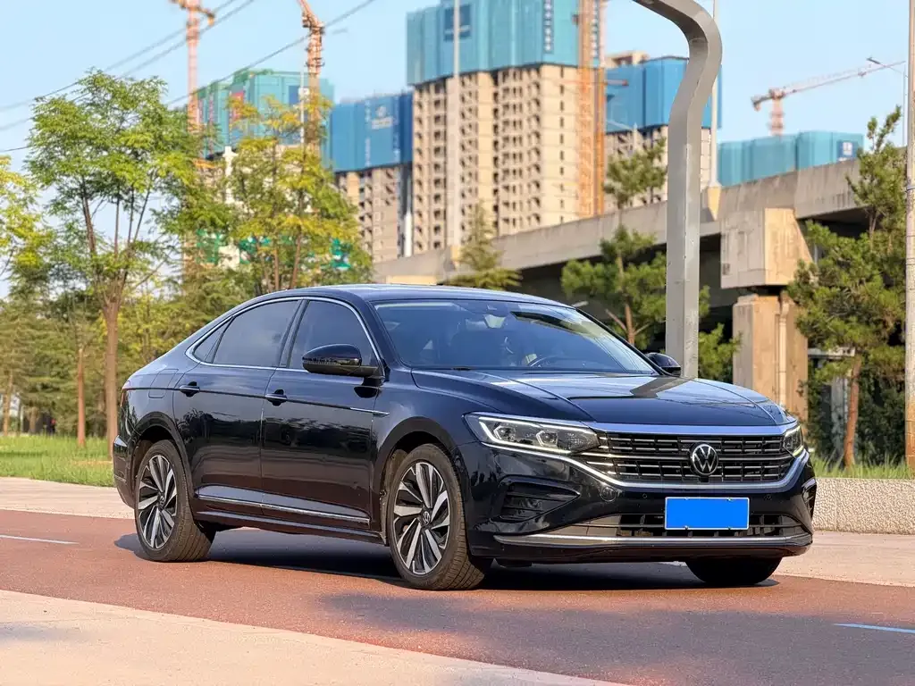 Volkswagen Passat — фото 5
