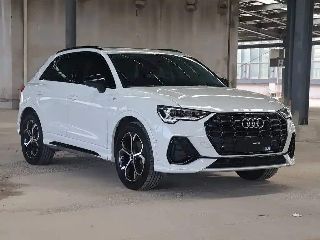 Audi Q3 — фото 7