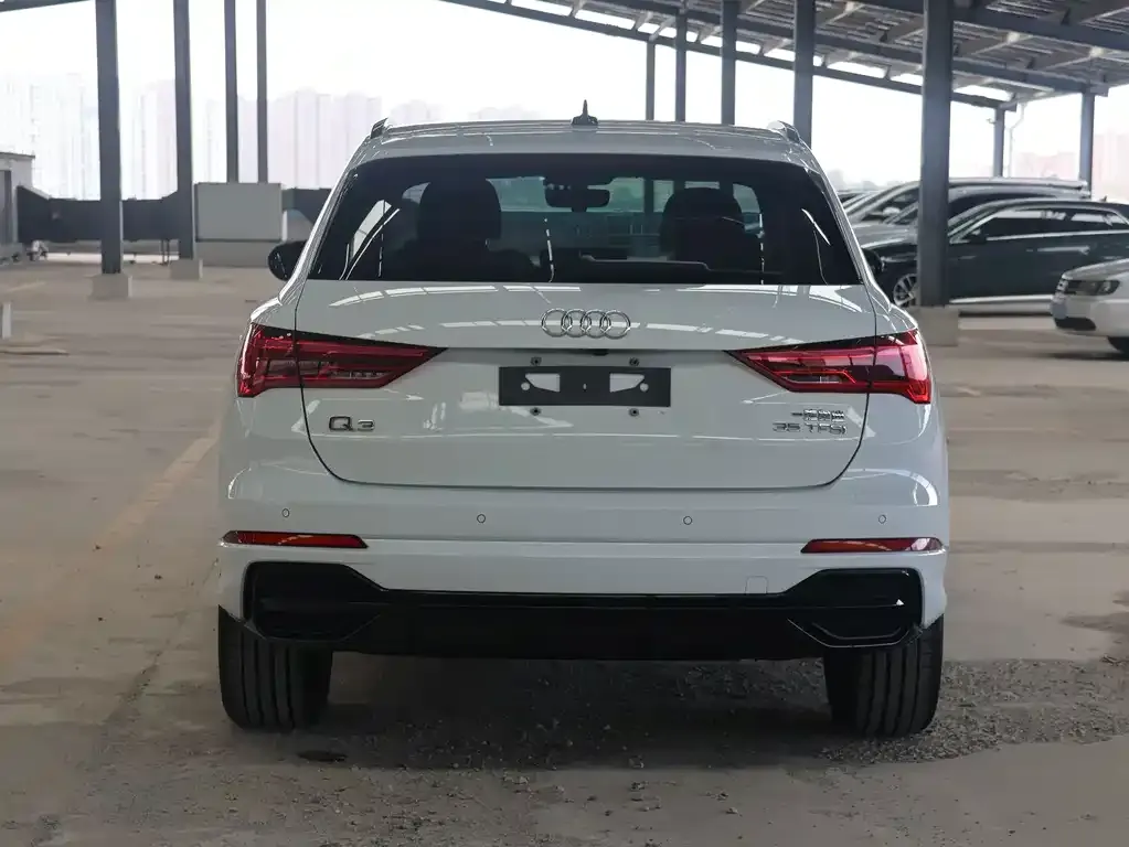 Audi Q3 — фото 2