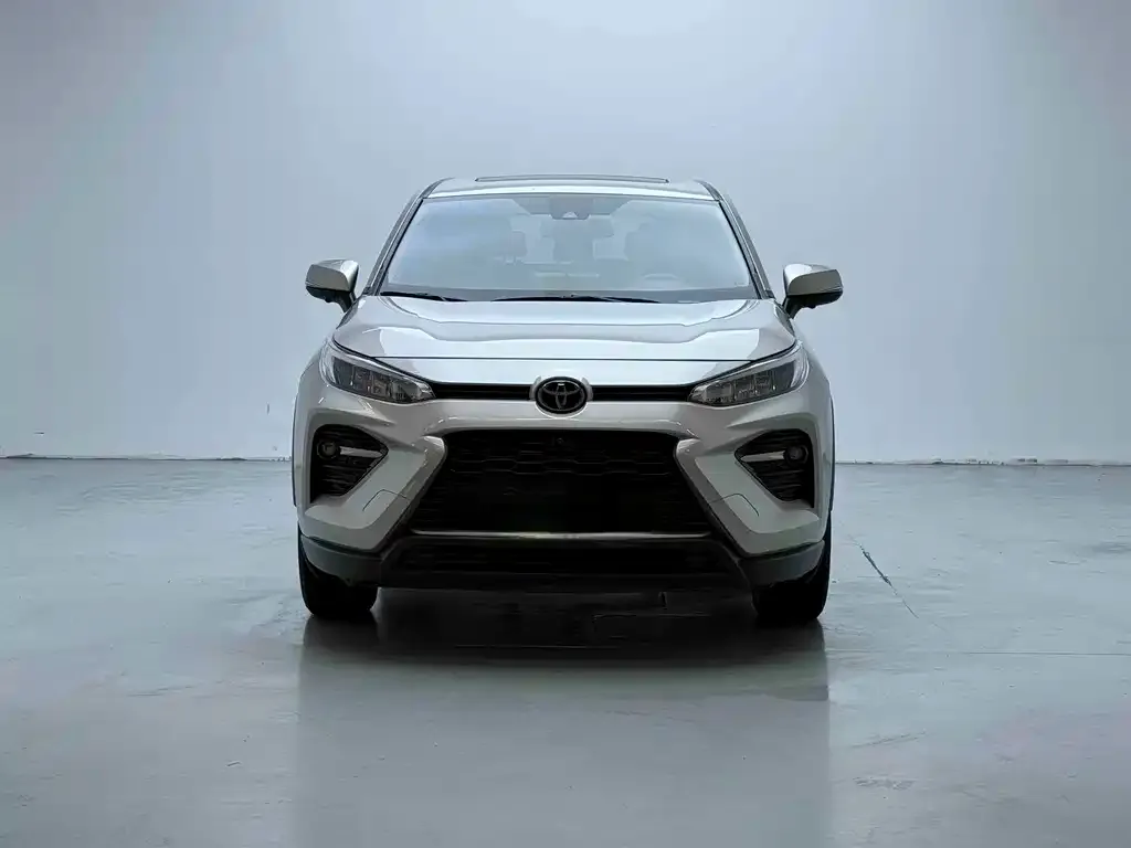 Toyota Wildlander — фото 3
