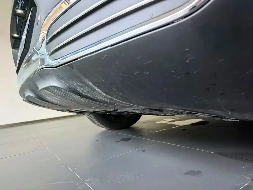 Mercedes-Benz EQE SUV — фото 4