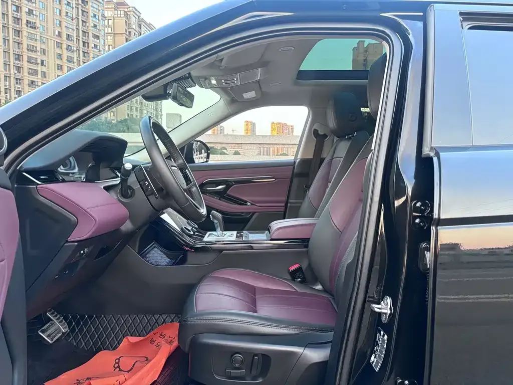 Land Rover Evoque — фото 2