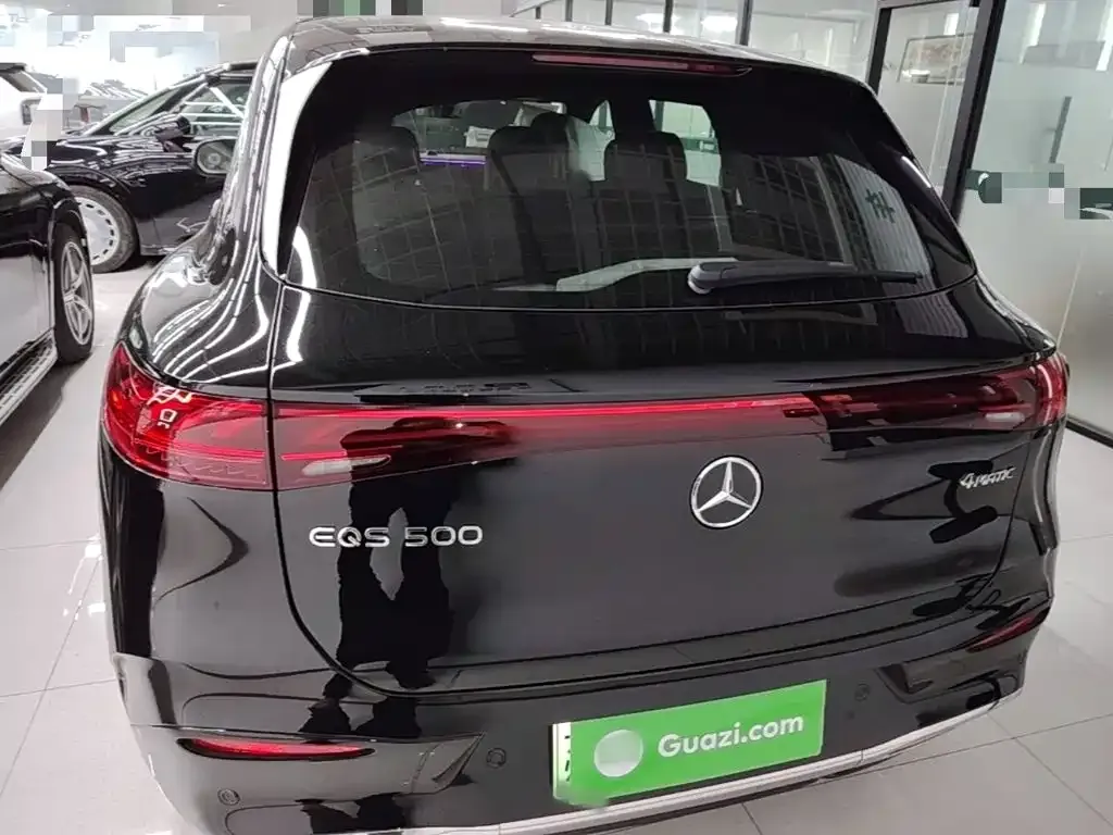 Mercedes-Benz EQS SUV — фото 7