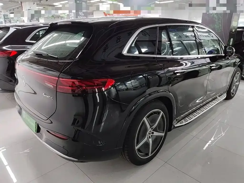 Mercedes-Benz EQS SUV — фото 10